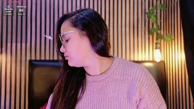 Victoria Ponce1 online show from October 4, 2025, 9:38 pm