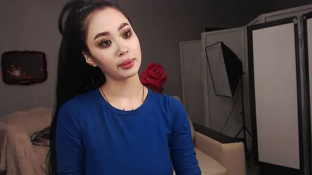 NamiLoveRoom online show from January 14, 2025, 5:08 am