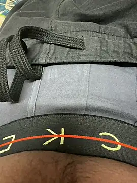 BerlinMan1499 online show from March 8, 2025, 4:06 pm