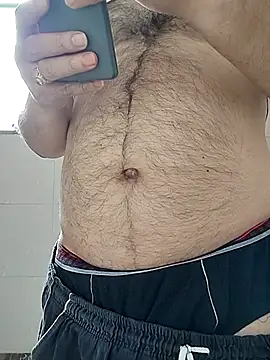 samee00721 online show from October 2, 2025, 5:44 am