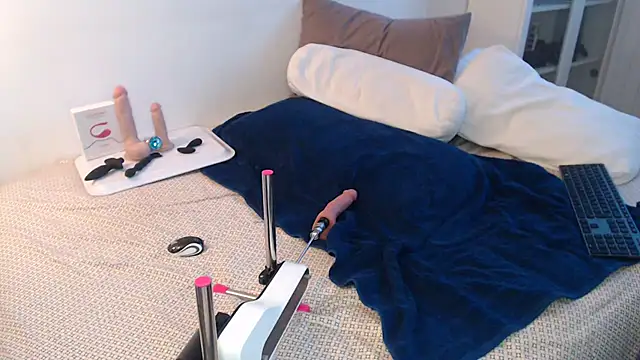 fiitboycam online show from March 12, 2026, 6:06 am