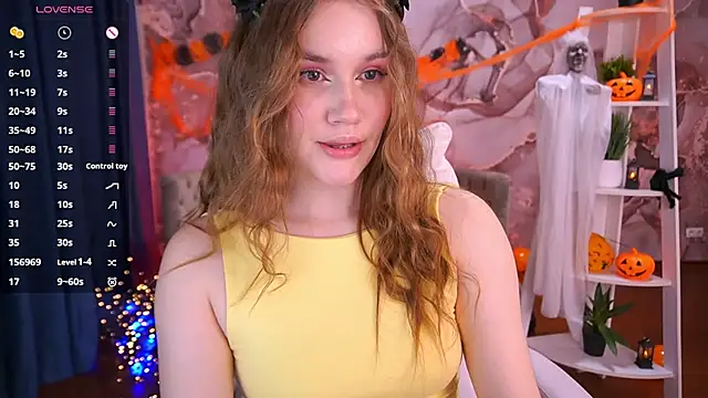 Snapshot of FoxyyKate chatting on October 31, 2025, 3:30 pm FoxyyKate online show from October 31, 2025, 3:30 pm