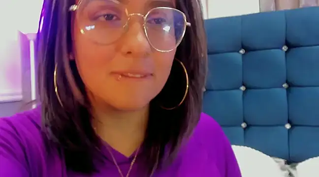 Snapshot of Pandoracherry chatting on March 8, 2025, 11:58 am Pandoracherry online show from March 8, 2025, 11:58 am