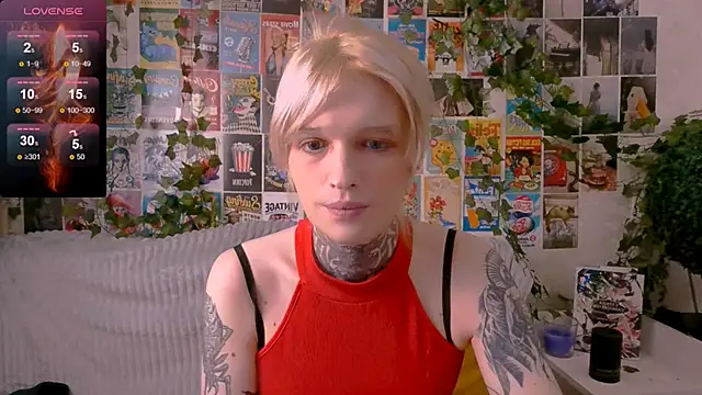 Snapshot of Simona_Rain chatting on October 12, 2025, 12:12 am Simona Rain online show from October 12, 2025, 12:12 am