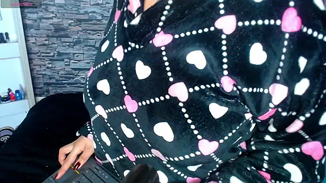 Snapshot of sofi_bronw chatting on October 9, 2025, 10:05 am sofi bronw online show from October 9, 2025, 10:05 am