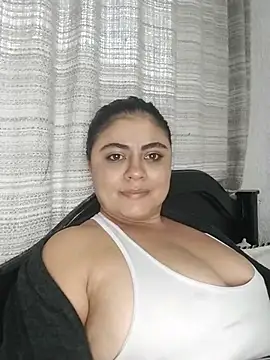 ElizabethWeil online show from February 17, 2025, 10:16 pm