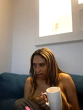 Snapshot of salome_drasin chatting on October 7, 2025, 10:16 am salome drasin online show from October 7, 2025, 10:16 am