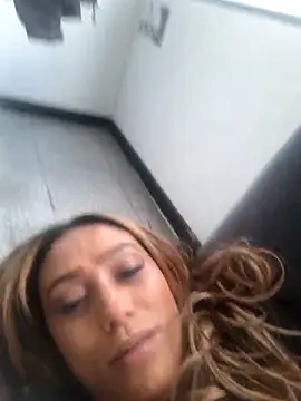 Snapshot of salome_drasin chatting on September 24, 2025, 5:08 pm salome drasin online show from September 24, 2025, 5:08 pm