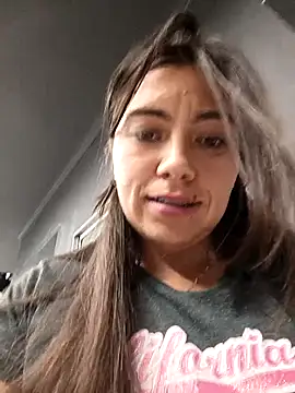 LIZ-06  online show from March 3, 2025, 12:17 pm