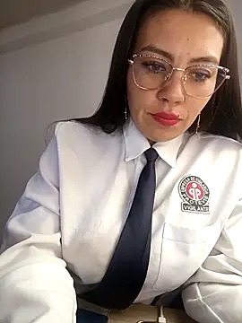 Snapshot of LIZ-06_ chatting on October 22, 2025, 3:33 pm LIZ-06 online show from October 22, 2025, 3:33 pm