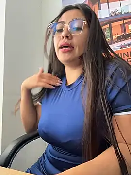 LIZ-06  online show from February 23, 2026, 1:33 pm