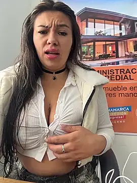 LIZ-06  online show from March 18, 2026, 3:57 pm