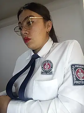 Snapshot of LIZ-06_ chatting on October 7, 2025, 3:57 pm LIZ-06 online show from October 7, 2025, 3:57 pm