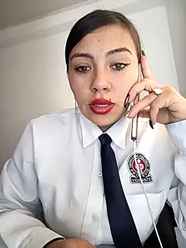 Snapshot of LIZ-06_ chatting on October 3, 2025, 4:41 pm LIZ-06 online show from October 3, 2025, 4:41 pm