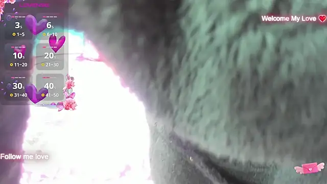 Snapshot of Hellen_starx chatting on October 18, 2025, 8:11 pm Hellen starx online show from October 18, 2025, 8:11 pm