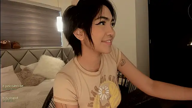 im Luucy online show from March 21, 2025, 12:17 pm