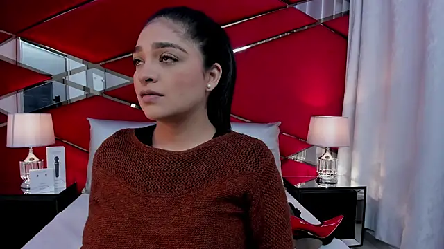 AdeleGray online show from October 9, 2025, 11:44 am