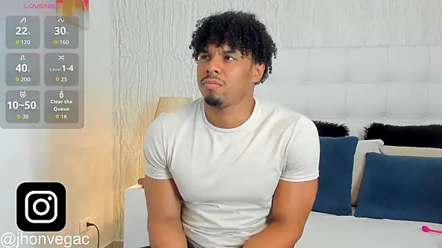 Snapshot of Jacub_Micke1 chatting on October 18, 2025, 1:07 am Jacub Micke1 online show from October 18, 2025, 1:07 am