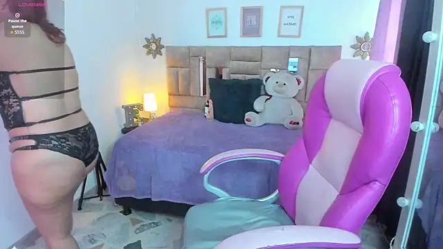 olivia willd online show from February 19, 2026, 7:44 pm