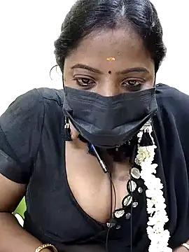 sheela28 online show from December 7, 2024, 6:10 pm