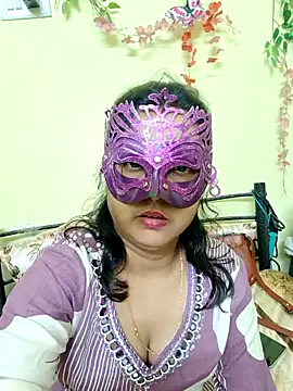 Cute-manisha online show from February 17, 2025, 6:17 pm