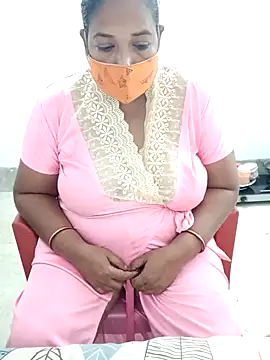 Hotty-rumi online show from November 25, 2025, 12:27 pm