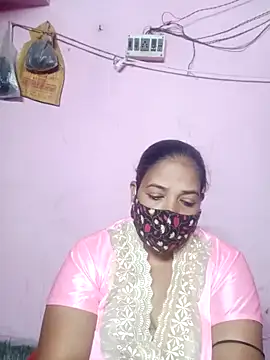 Hotty-rumi online show from March 1, 2025, 4:11 pm