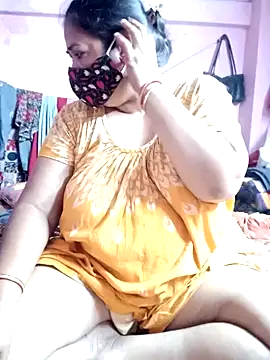 Hotty-rumi online show from March 17, 2025, 1:46 am