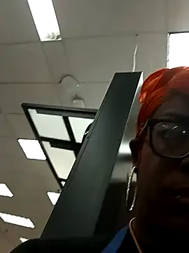 kobrashekyng online show from October 6, 2025, 5:46 pm