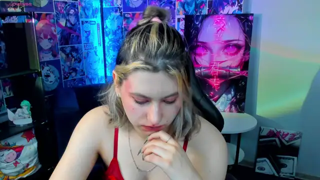 Snapshot of Bonni_Meiz chatting on February 23, 2025, 3:35 am Bonni Meiz online show from February 23, 2025, 3:35 am