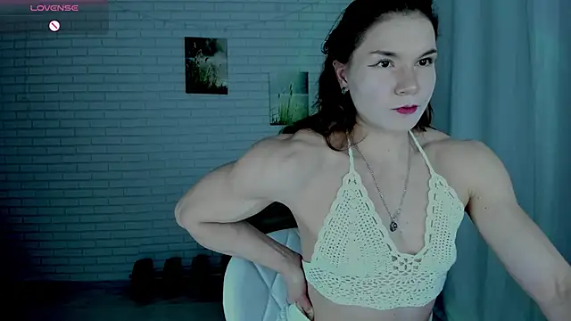 Lisa Ray online show from February 23, 2026, 2:13 am