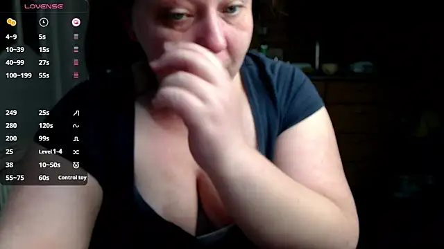 Snapshot of KasiaPrivat chatting on March 2, 2025, 6:46 pm KasiaPrivat online show from March 2, 2025, 6:46 pm