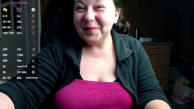 Snapshot of KasiaPrivat chatting on February 22, 2025, 6:30 pm KasiaPrivat online show from February 22, 2025, 6:30 pm