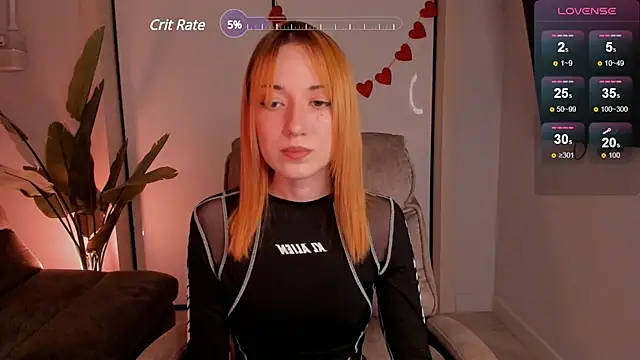 Snapshot of Maddy_Garcia chatting on February 5, 2025, 1:15 am Maddy Garcia online show from February 5, 2025, 1:15 am