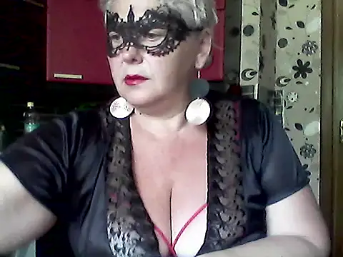 Lisa Suzie online show from June 27, 2026, 9:15 am