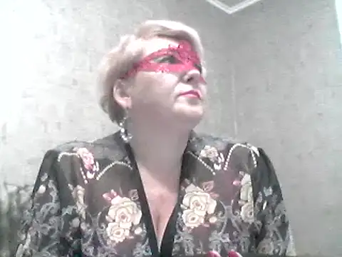 Lisa Suzie online show from January 5, 2025, 7:28 pm