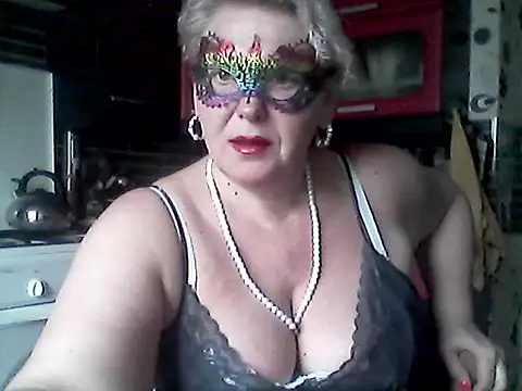 Snapshot of Lisa_Suzie chatting on April 30, 2026, 4:52 am Lisa Suzie online show from April 30, 2026, 4:52 am