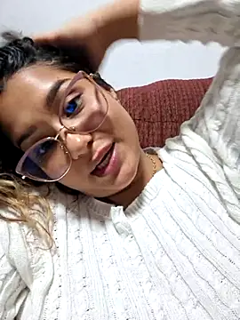 Snapshot of BrendaGirs chatting on October 2, 2025, 2:59 am BrendaGirs online show from October 2, 2025, 2:59 am