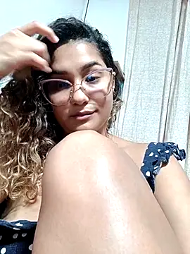 Snapshot of BrendaGirs chatting on October 21, 2025, 3:17 am BrendaGirs online show from October 21, 2025, 3:17 am