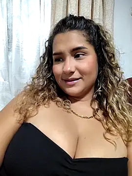 BrendaGirs online show from November 18, 2025, 2:27 am