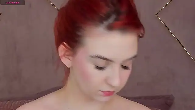 Snapshot of Melanie_Stoun chatting on January 27, 2025, 5:03 am Melanie Stoun online show from January 27, 2025, 5:03 am