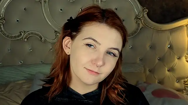 Snapshot of Melanie_Stoun chatting on September 13, 2025, 11:54 am Melanie Stoun online show from September 13, 2025, 11:54 am
