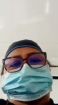 Darly Gomez online show from March 8, 2025, 9:18 pm