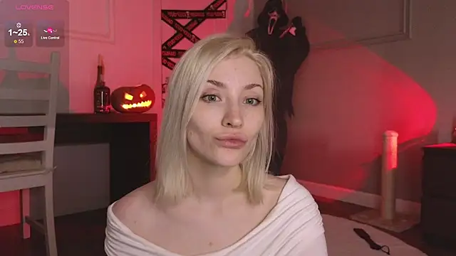 Snapshot of alexa_novak chatting on October 24, 2025, 2:21 am alexa novak online show from October 24, 2025, 2:21 am