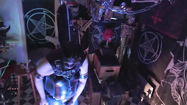 Snapshot of BULGEDEMON chatting on October 30, 2025, 8:06 pm BULGEDEMON online show from October 30, 2025, 8:06 pm