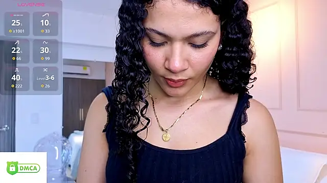 Snapshot of SHARONN____ chatting on October 18, 2025, 3:52 am SHARONN     online show from October 18, 2025, 3:52 am