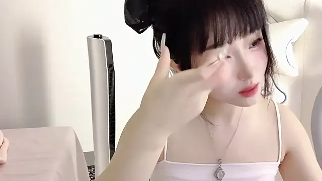 Snapshot of ffccvjsexx chatting on October 9, 2025, 11:11 am ffccvjsexx online show from October 9, 2025, 11:11 am