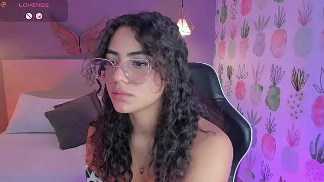 yaya23x online show from July 25, 2026, 2:34 pm