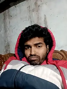 Snapshot of Roni1028 chatting on December 15, 2024, 4:15 pm Roni1028 online show from December 15, 2024, 4:15 pm