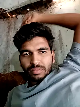 Snapshot of Roni1028 chatting on December 14, 2024, 9:07 am Roni1028 online show from December 14, 2024, 9:07 am